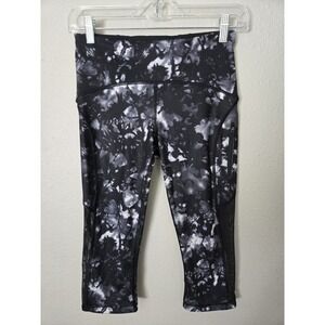 LuluLemon Sun Runner Crop Leggings , Dusk Dye White Black Colorway. Size Small